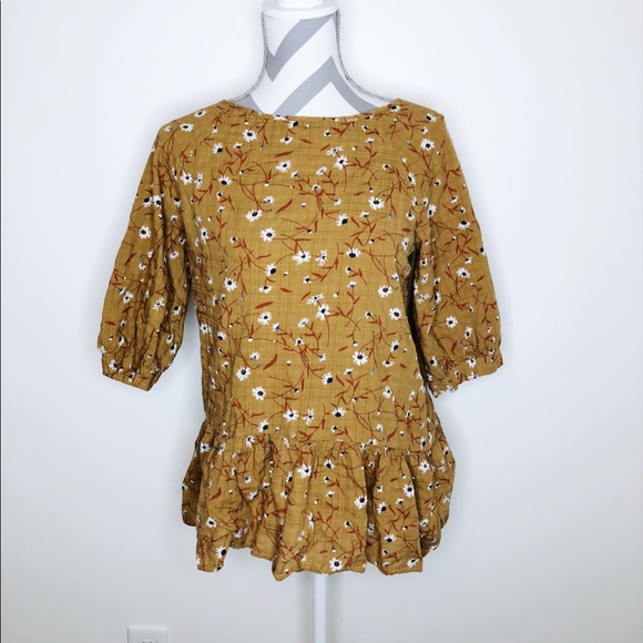 Roolee Tops - NWOT🎉 ROOLEE Yellow Floral Peplum Blouse Shirt